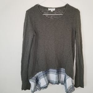 Cloud Chaser M sage green plaid trim thin knit top